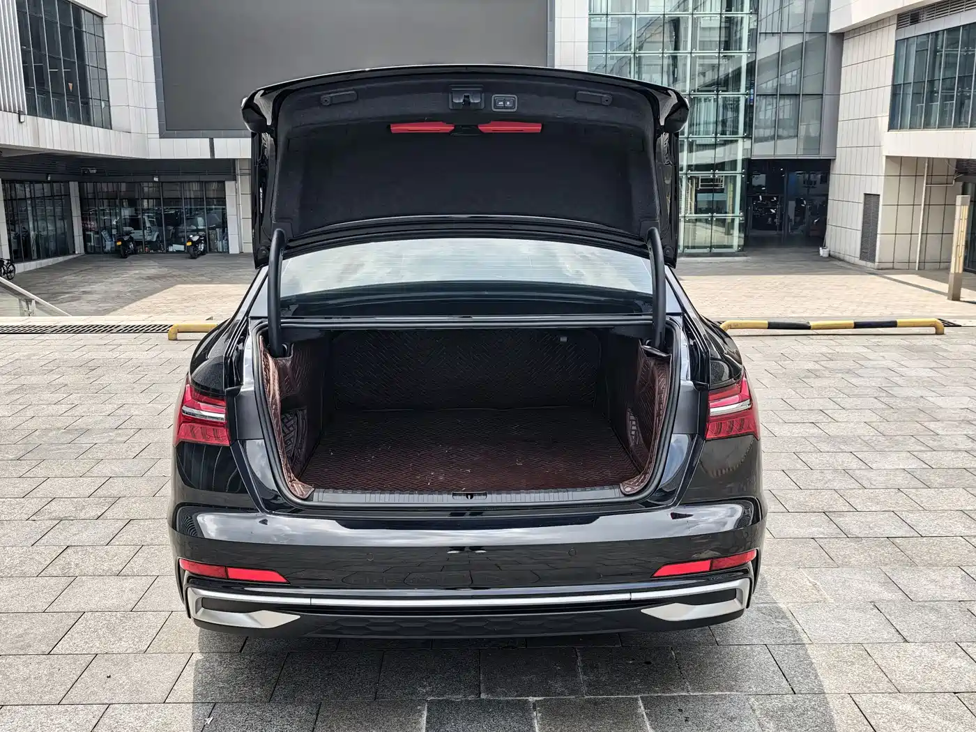 Audi A6L 2023 Facelift 45 TFSI Premium Dynamic фото 24