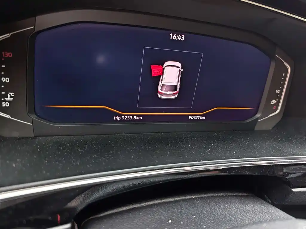 Volkswagen Tiguan L 2021 380TSI Automatic 4WD R-Line Flagship 7-seater фото 5