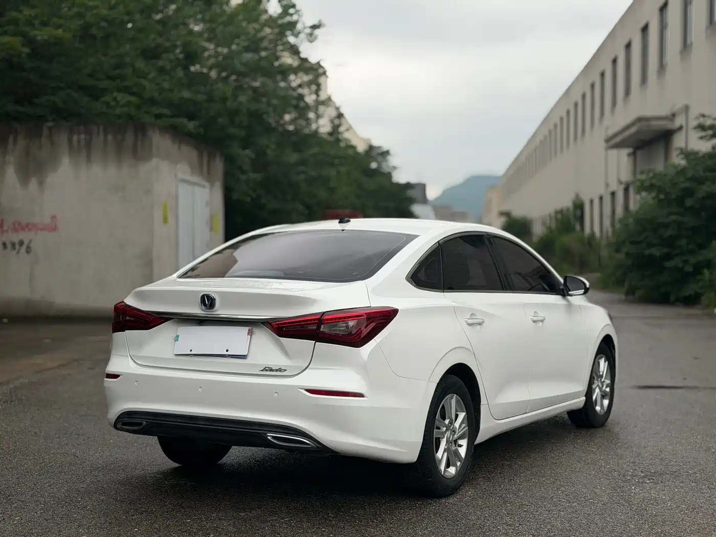 Photo 4 - Changan Eado