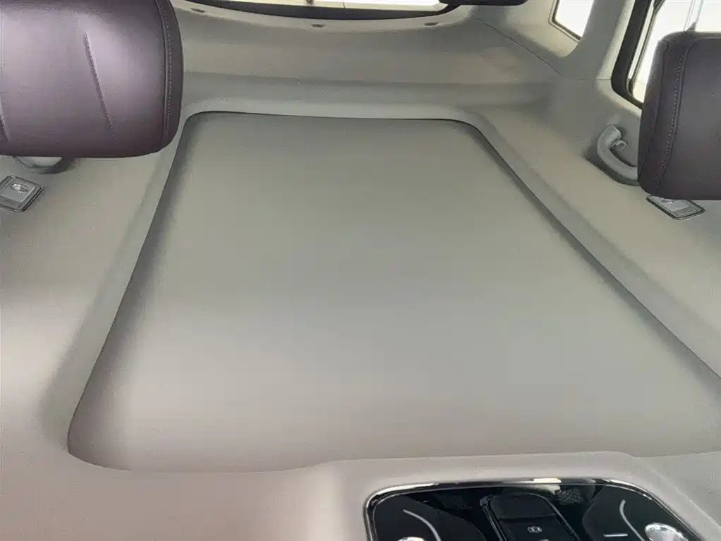 Jetour X90 PRO 2025 2024 1.6T DCT Luxury 7-Seater