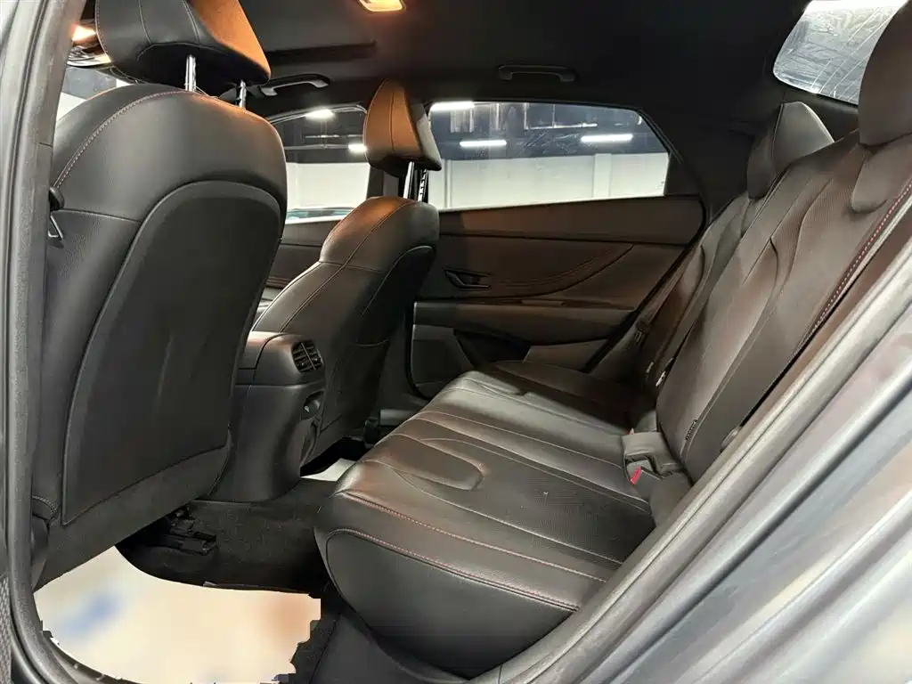 Hyundai Elantra 2023 240TGDi DCT N Line LUX Premium фото 17