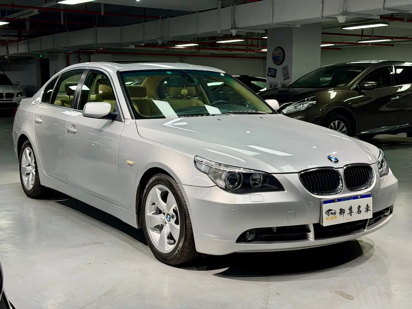 BMW 5 Series 2005 Model 530i фото 3