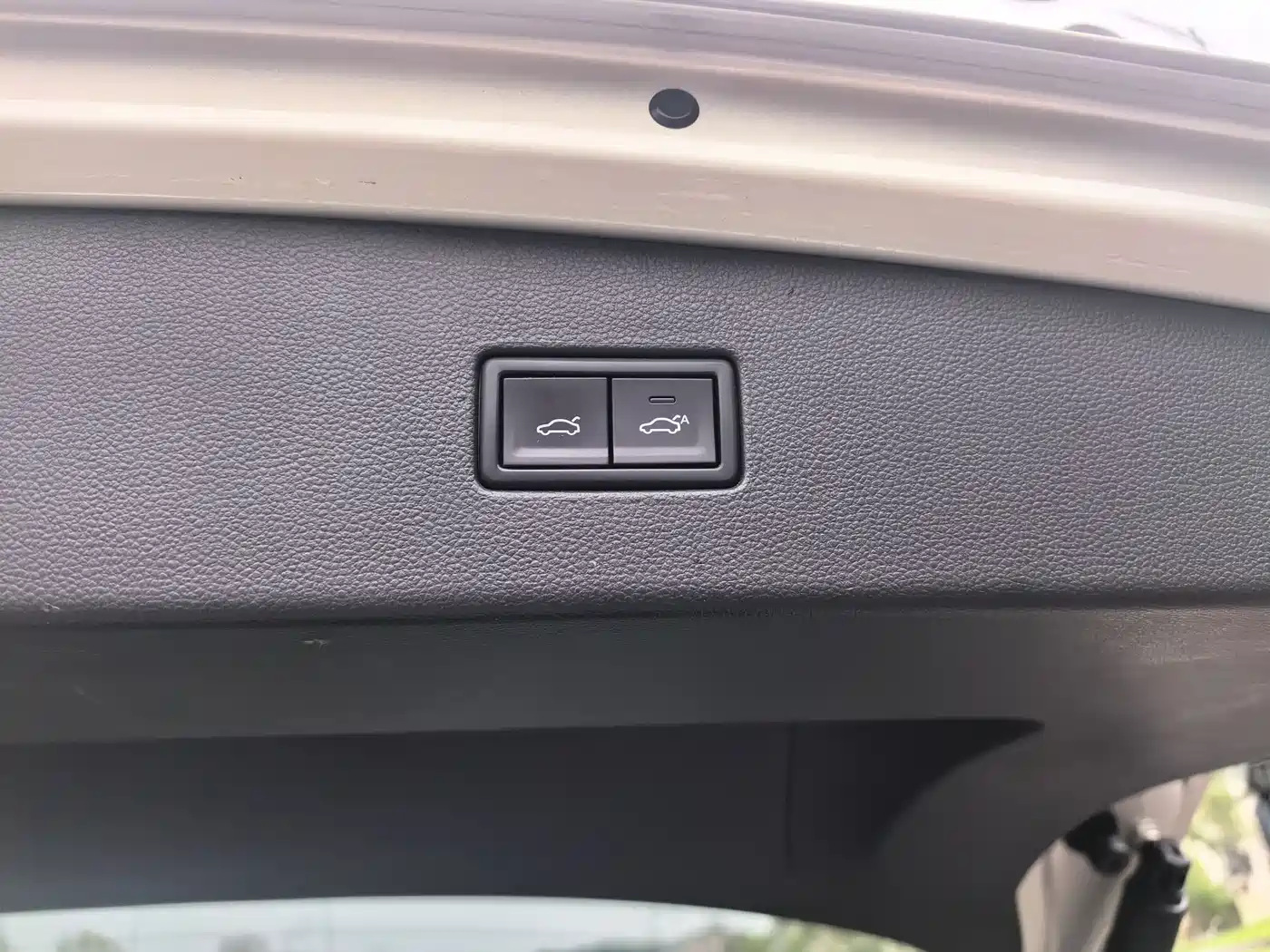 Volkswagen Tiguan L 2022 330TSI Automatic 2WD Smart Edition фото 18