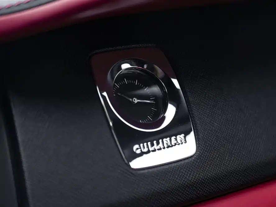 Rolls-Royce Cullinan 2023 2018 4-Seater Version