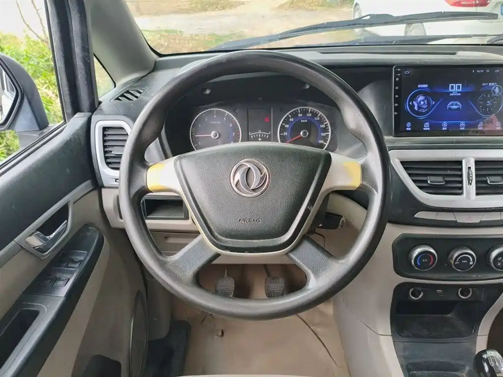 Dongfeng ZNA Shuaike 2016 2016 1.5L Manual Luxury
