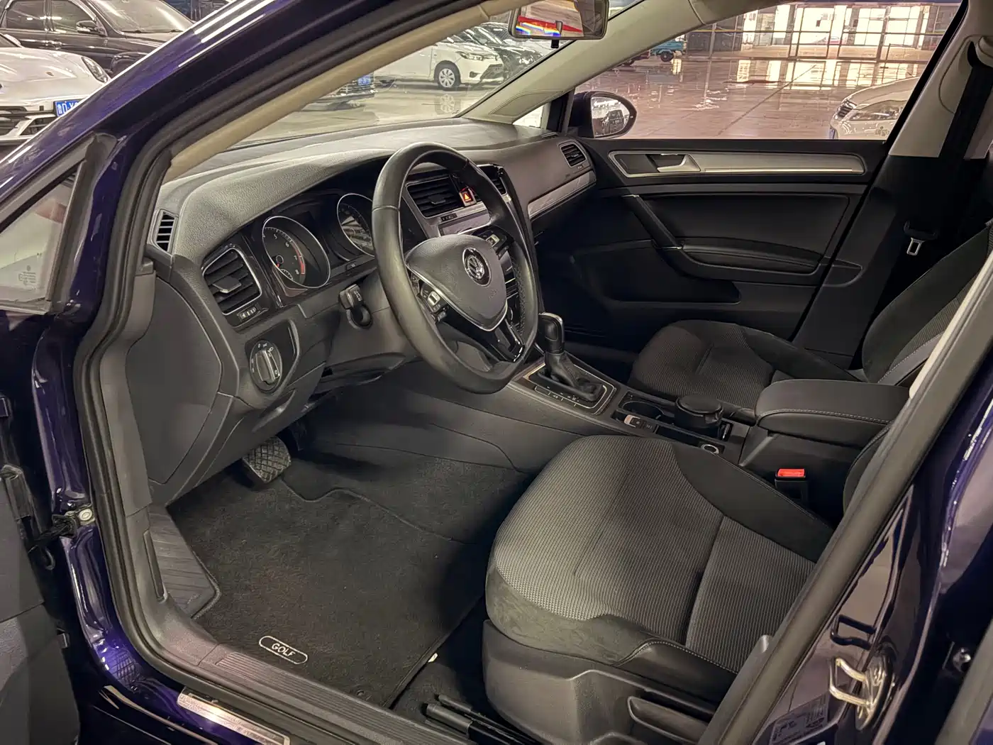 Volkswagen Golf 2018 230TSI Automatic Comfort фото 11