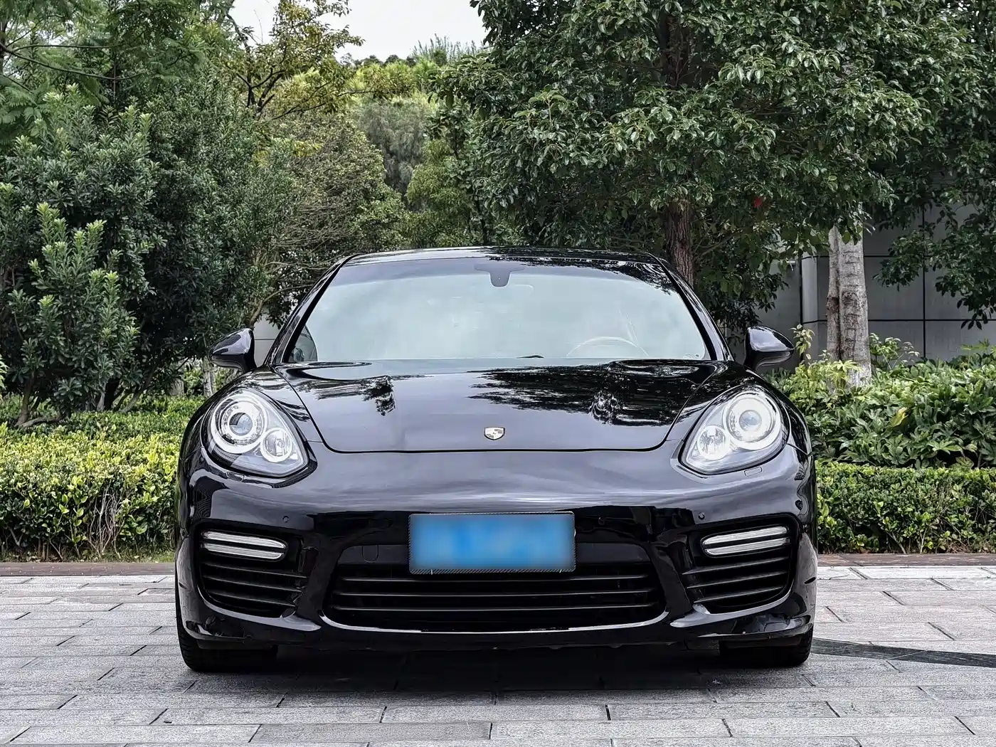 Porsche Panamera 2010 Porsche Panamera Turbo 4.8T фото 2