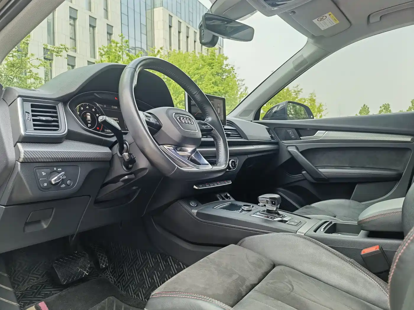 Audi Q5L 2020 45 TFSI Premium Luxury Sport фото 7