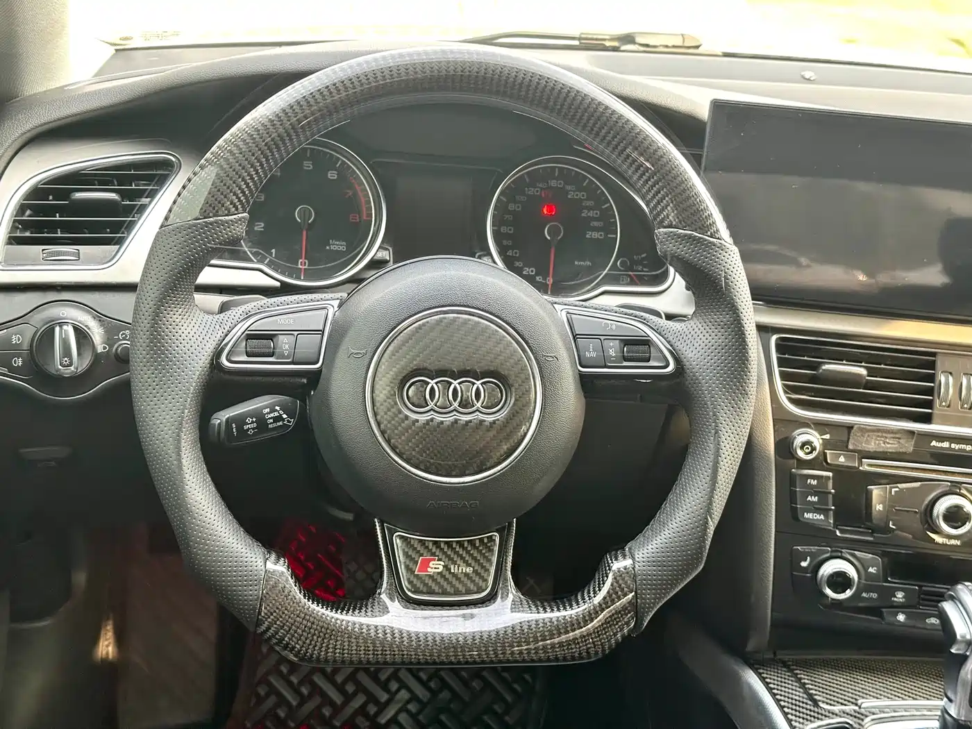 Audi A5 (Import) 2012 2.0TFSI Sportback фото 34