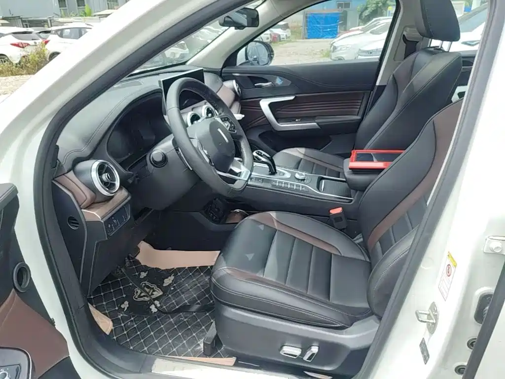 WEY VV5 2021 2021 1.5T 2WD Smart Pioneer
