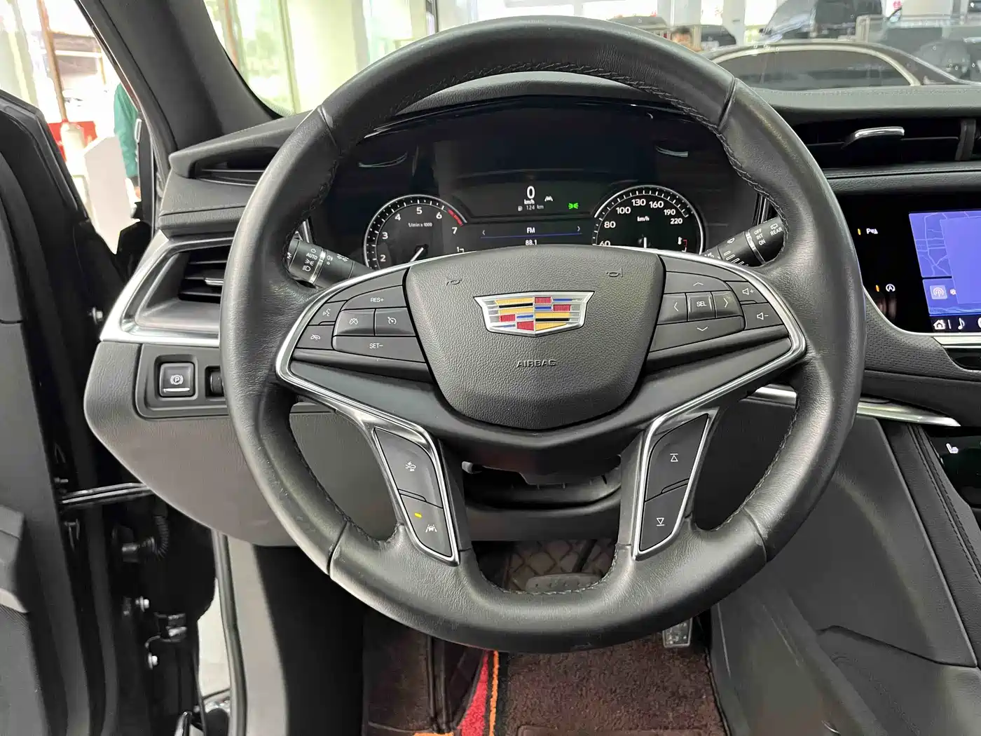 CADILLAC XT5