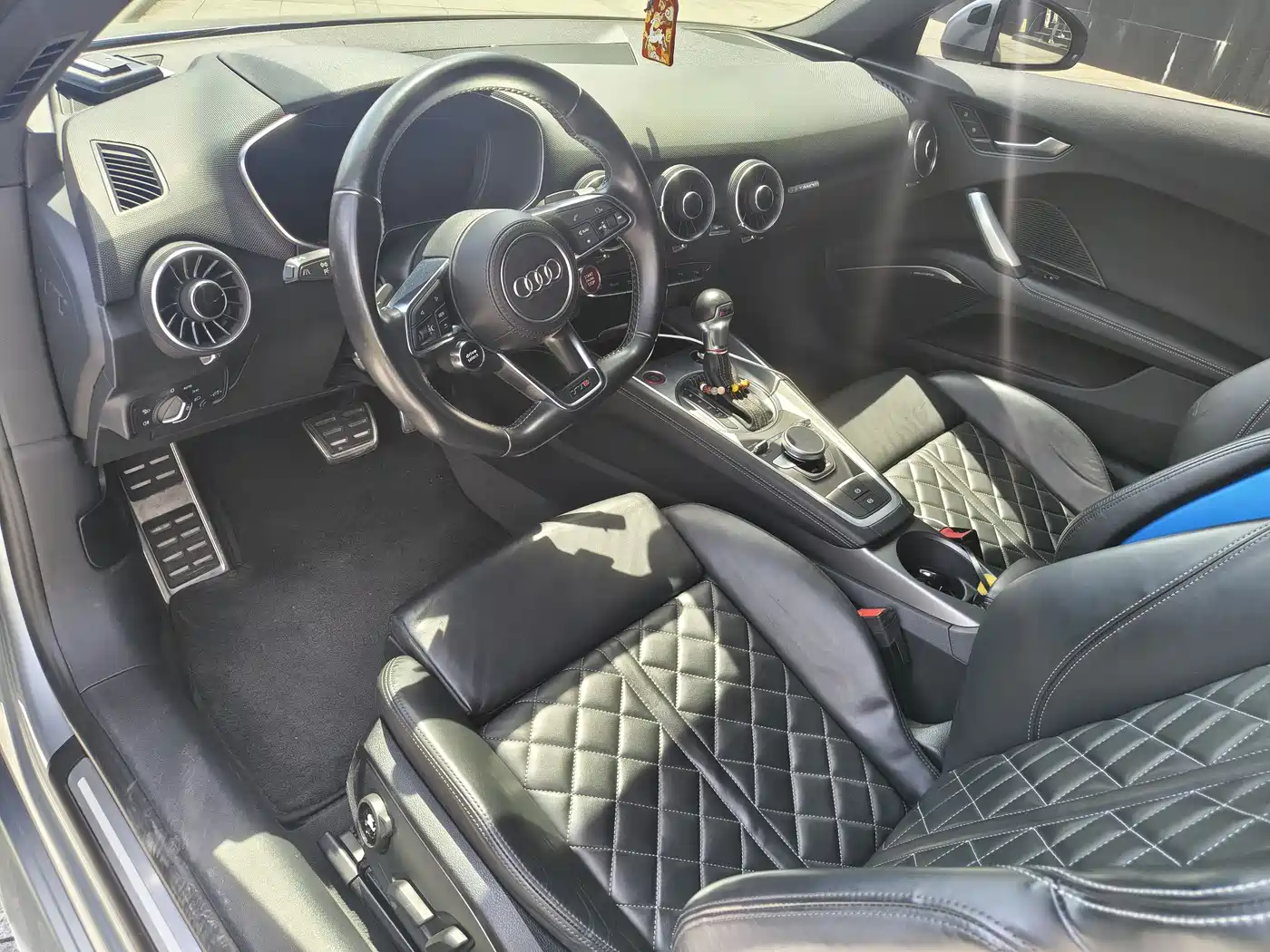Audi TTS 2017 TTS Coupe 2.0TFSI quattro фото 4