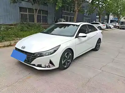 Hyundai Elantra