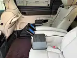 Фото 13 - Toyota Vellfire