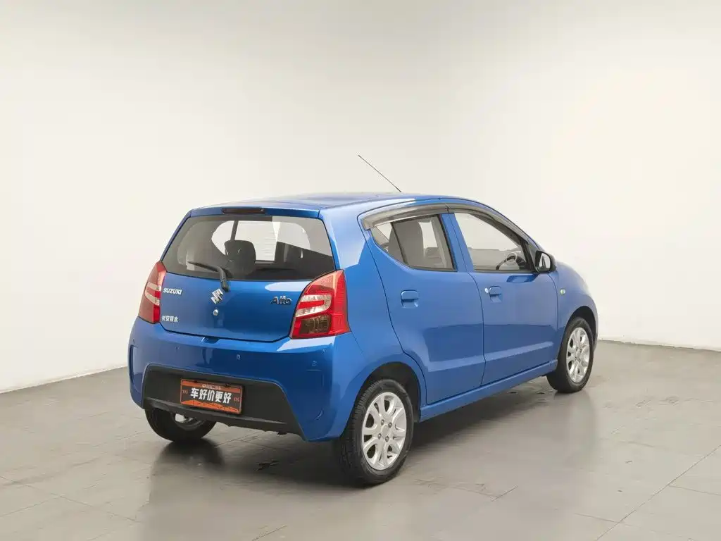 Photo 2 - Suzuki Alto