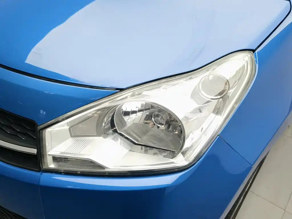 Photo 7 - Suzuki Alto