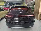 Фото 6 - NIO EC6