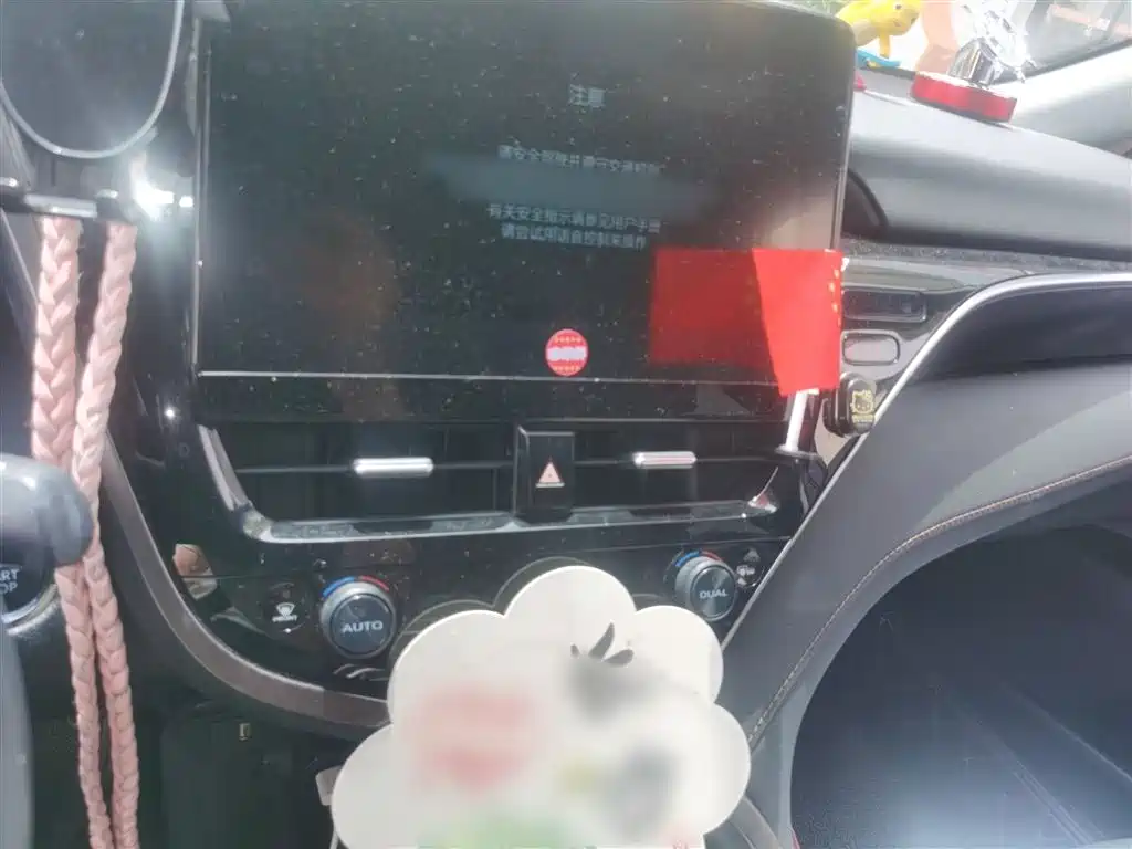 Toyota Camry 2021 2.5G Luxury Edition фото 6