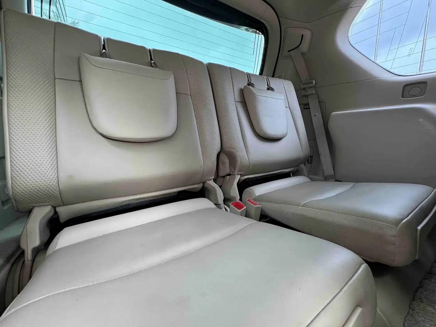 Toyota Prado 2010 4.0L Automatic TX-L фото 8