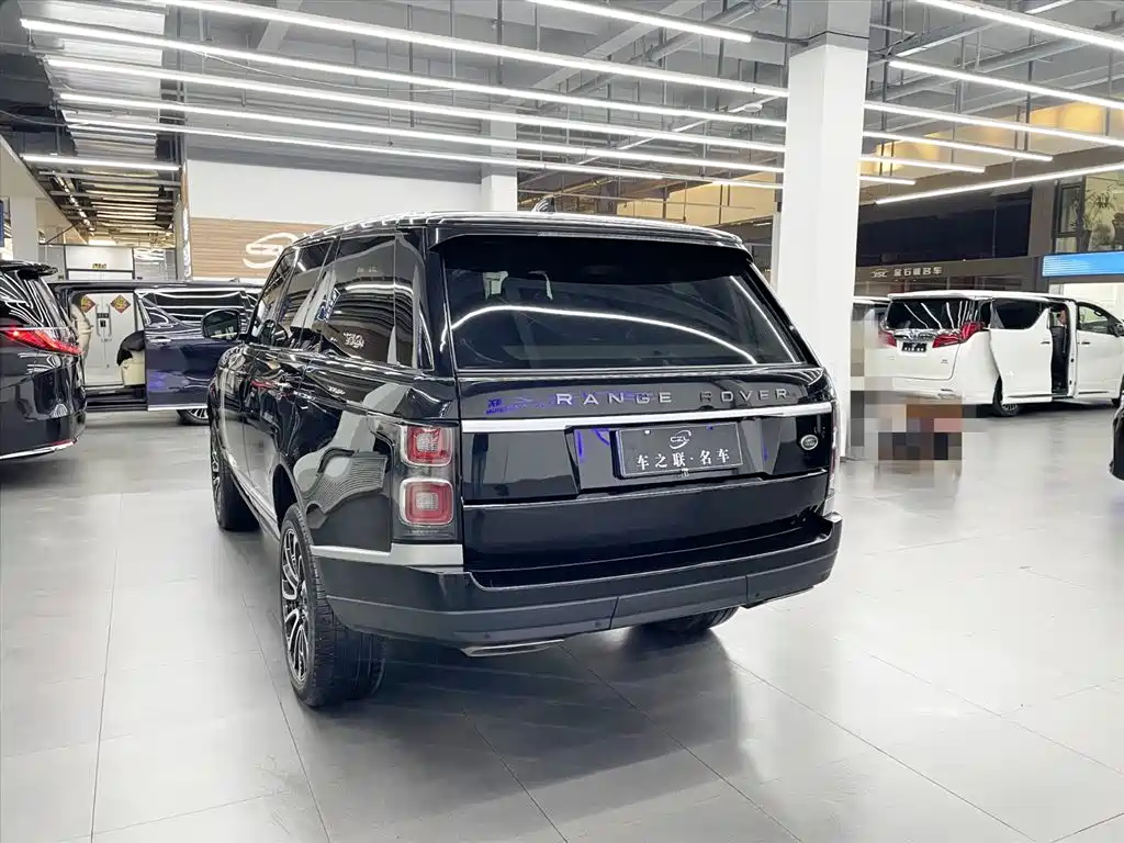 Land Rover Range Rover 2019 3.0 SC V6 Golden Age Edition фото 4