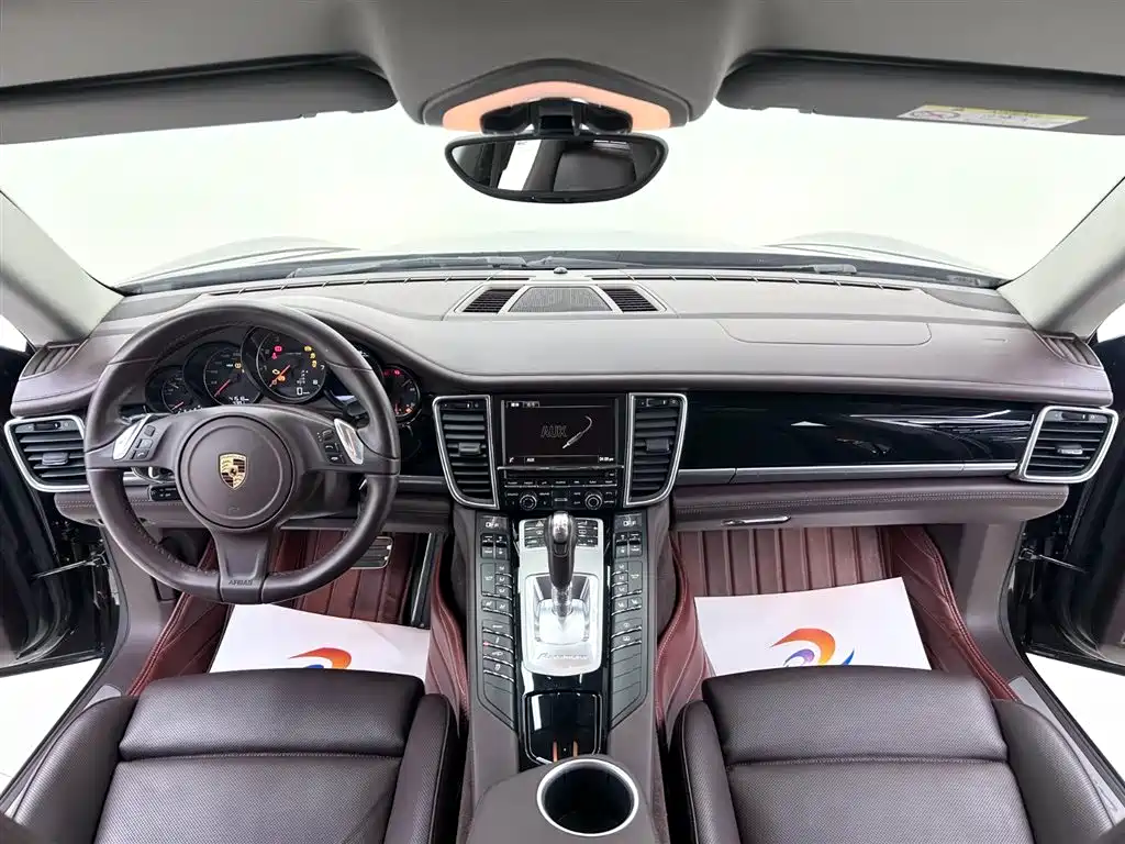 Porsche Panamera 2016 Panamera Edition 3.0T фото 14