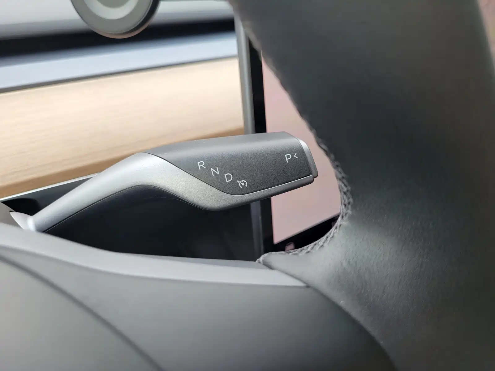 Фото 16 - Tesla Model Y