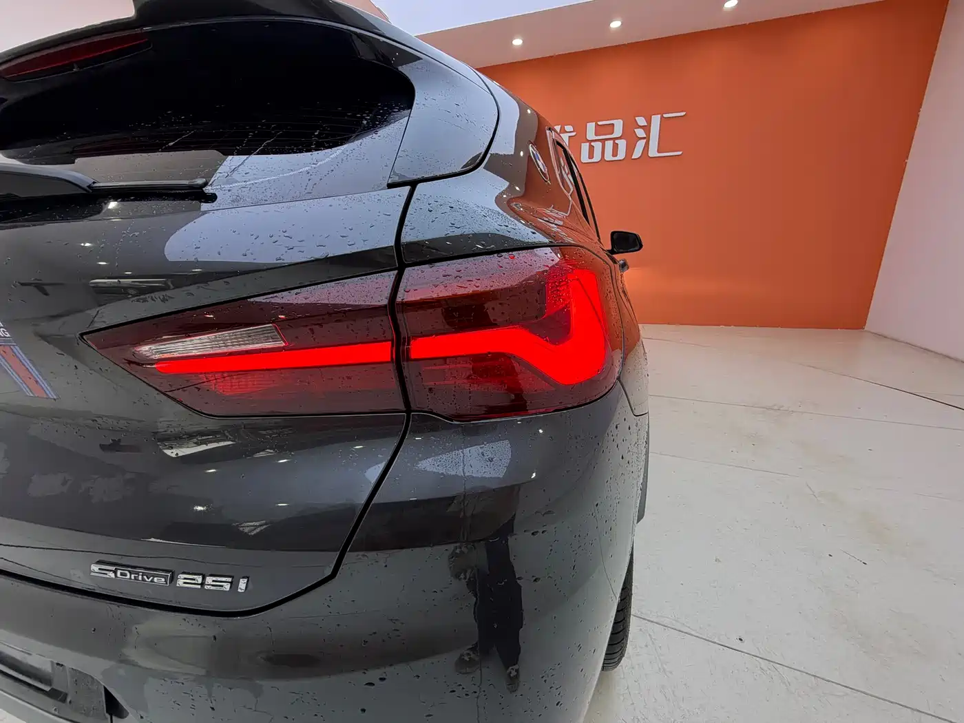 Фото 15 - BMW X2