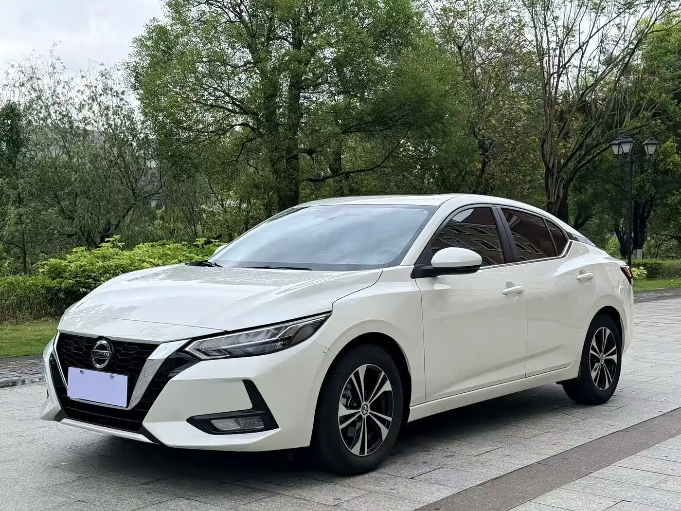 Nissan Sylphy 2022 1.6L XL CVT Delight Edition