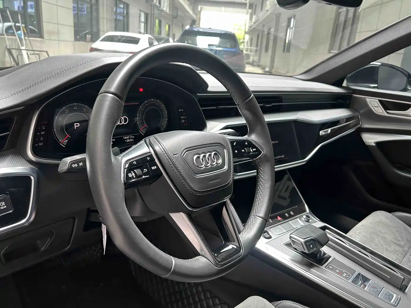Audi A6L 2023 45 TFSI Premium Selection Dynamic фото 7
