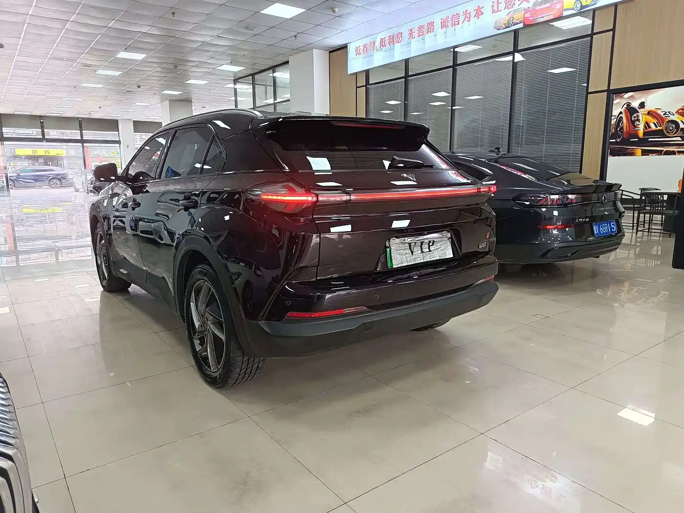 NEZHA AUTOMOBILE NEZHA U