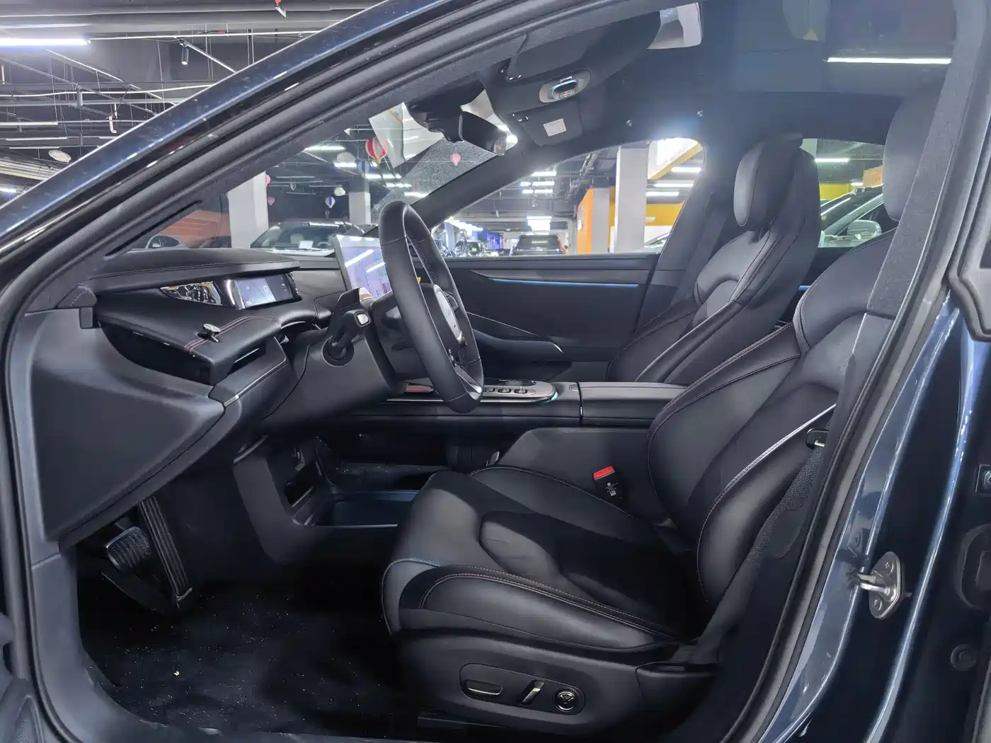 XIAOMI CAR XIAOMI SU7