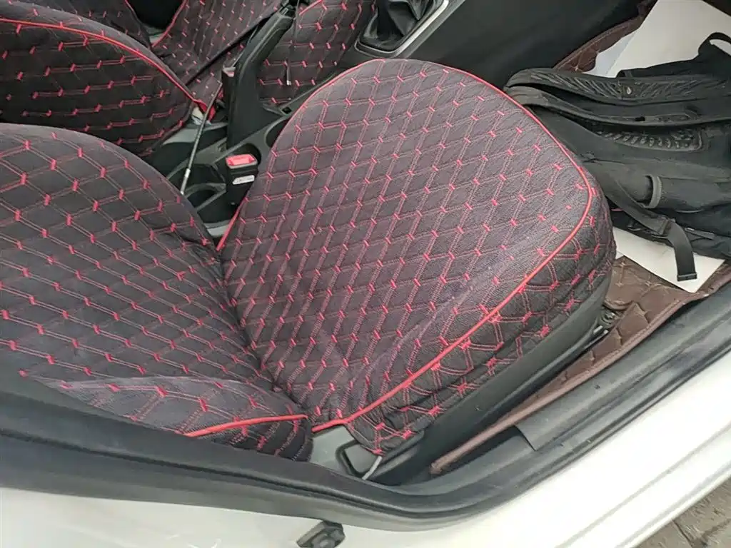 Hyundai Verna 2016 1.4L Manual Cool Edition GLS фото 25