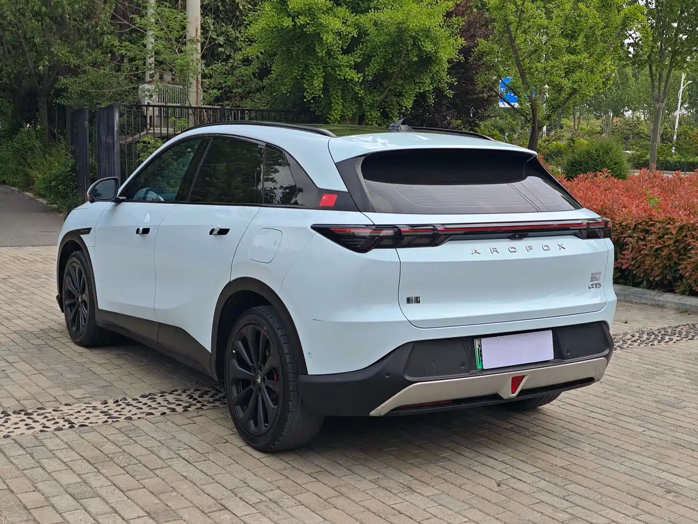 ARCFOX EXTREME FOX POLAR FOX ALPHA T5