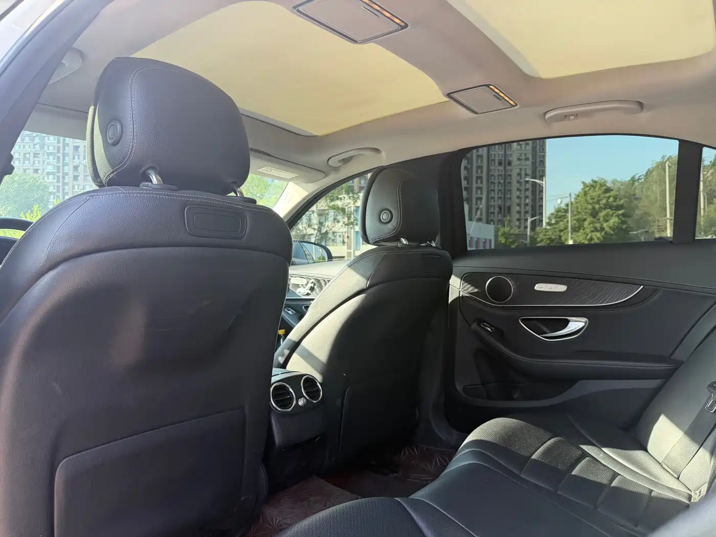 Mercedes-Benz C-Class 2016 C 200 L Sport фото 4