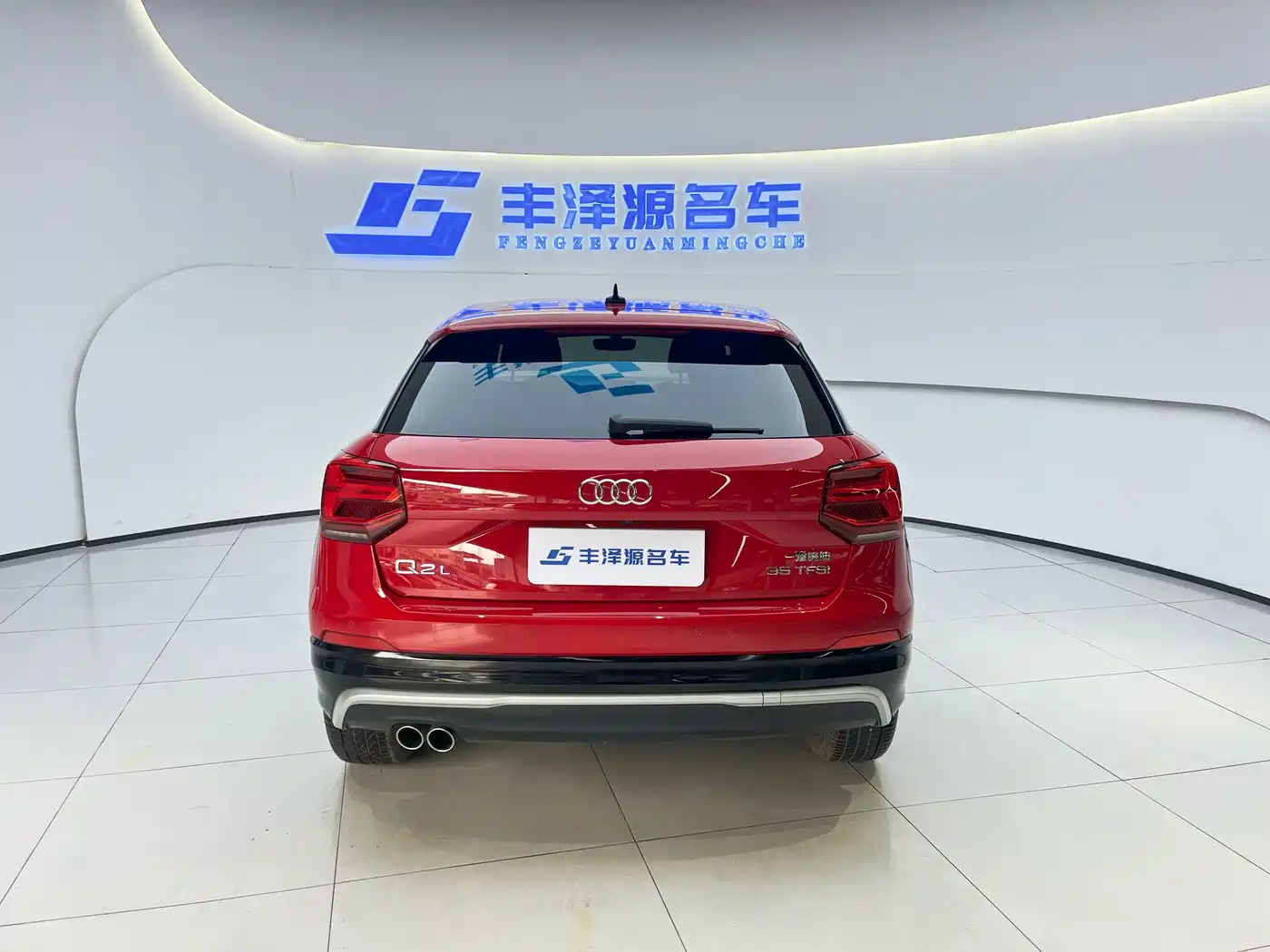Audi Q2L 2021 Model 35 TFSI Fashion Dynamic фото 4