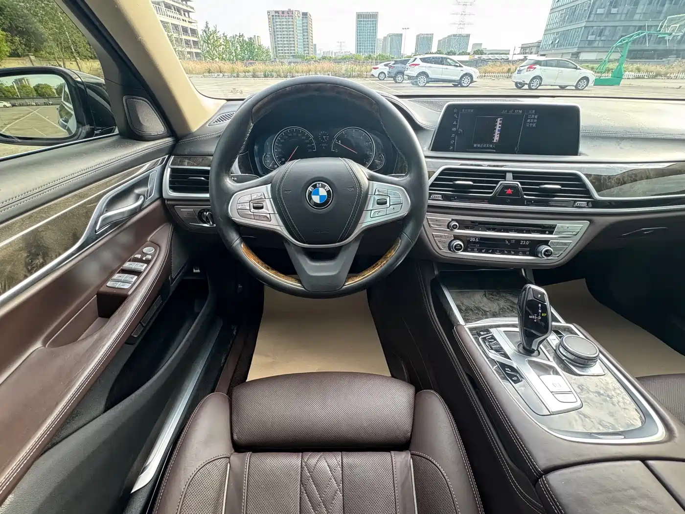 BMW 7 Series 2016 730Li Luxury фото 14