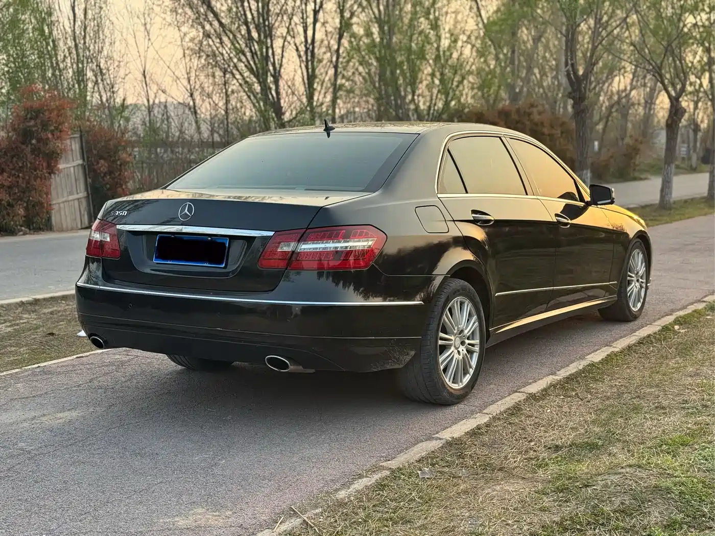 Mercedes-Benz E-Class 2012 E 300 L Elegance Model фото 5