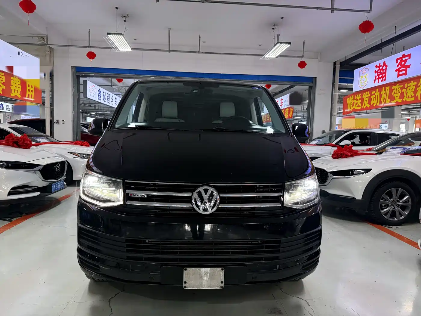 Volkswagen Caravelle 2019 2.0TSI 4WD Comfort 7-seater фото 2