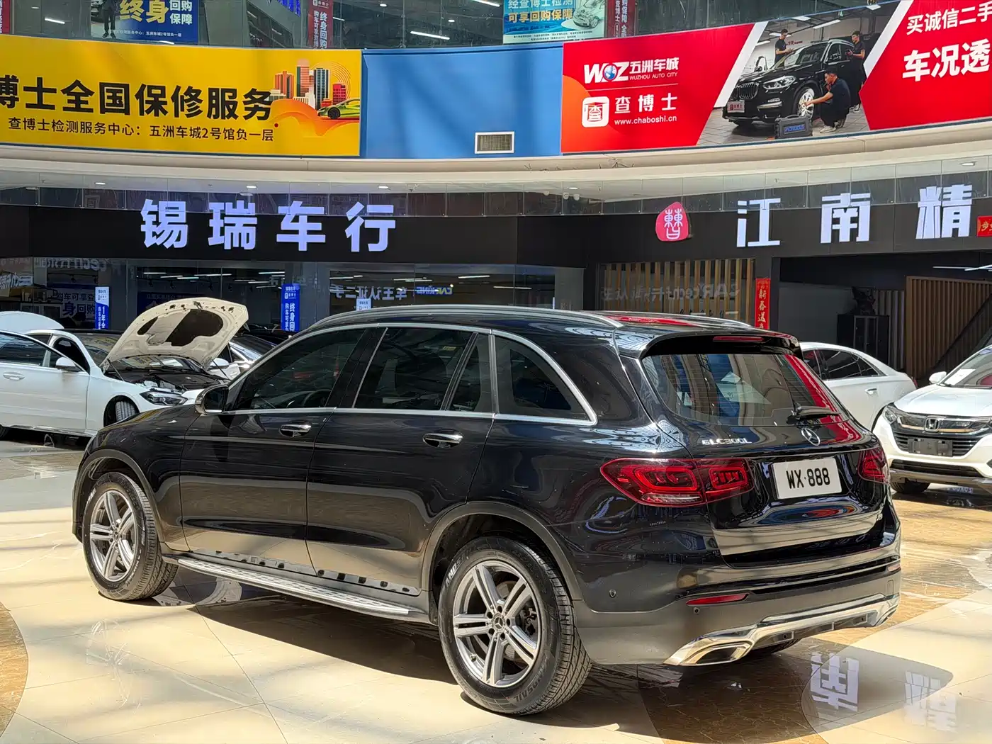 Mercedes-Benz GLC 2021 GLC 260 L 4MATIC Sporty фото 4