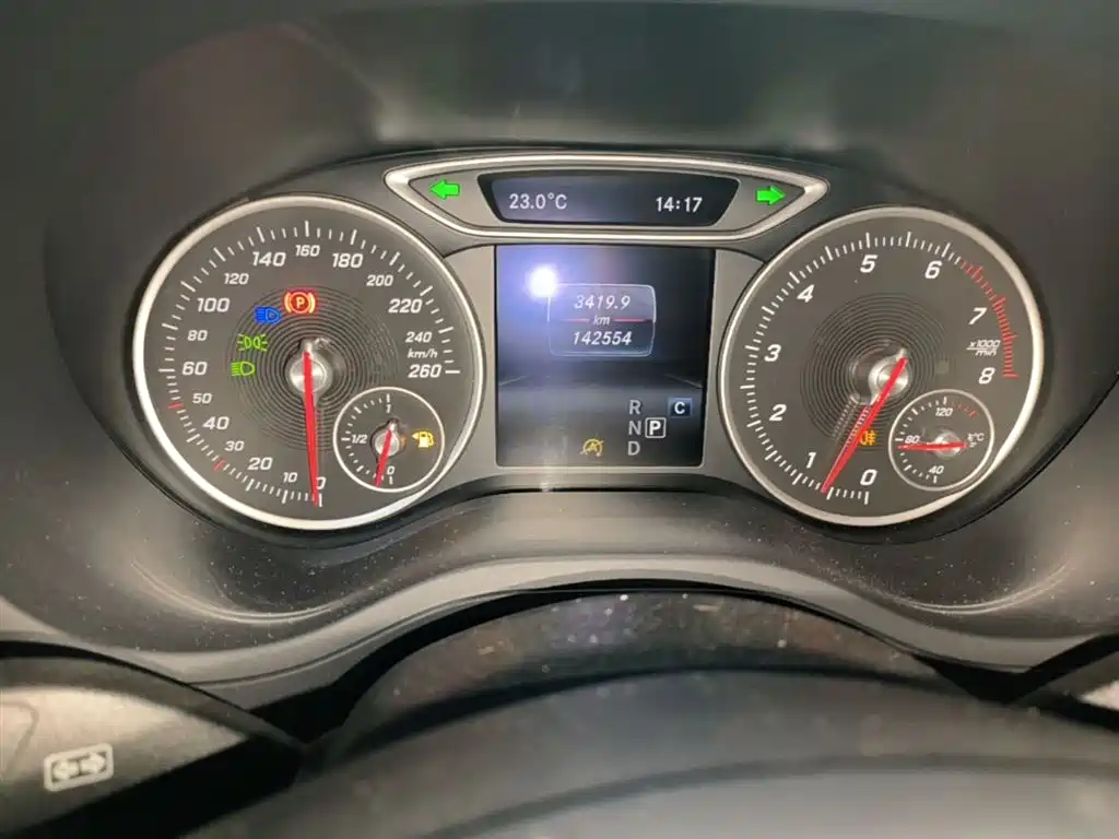 Mercedes-Benz B-Class 2017 B 200 Dynamic фото 11