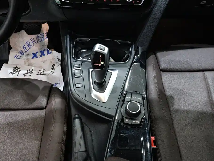 BMW 3 Series 2018 320Li Fashion Style фото 12