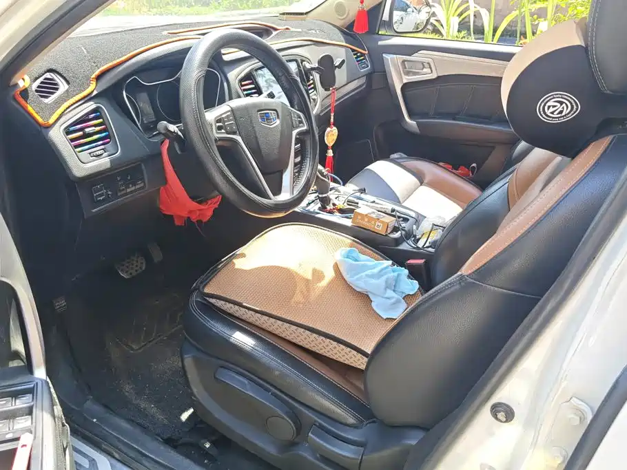Geely Emgrand X6 2016 2016 1.3T CVT Luxury