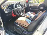 Photo 9 - Geely Emgrand X6