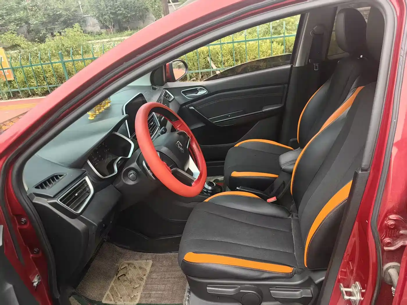 Baojun 310 2018 2017 1.5L Auto Fashion