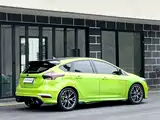 Фото 15 - Ford Focus