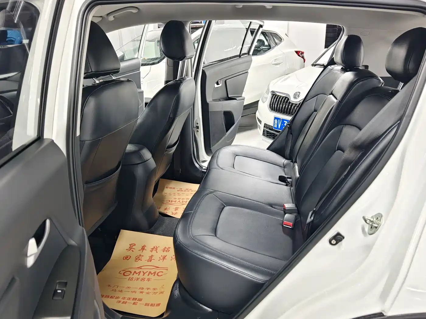 Photo 6 - Kia Sportage