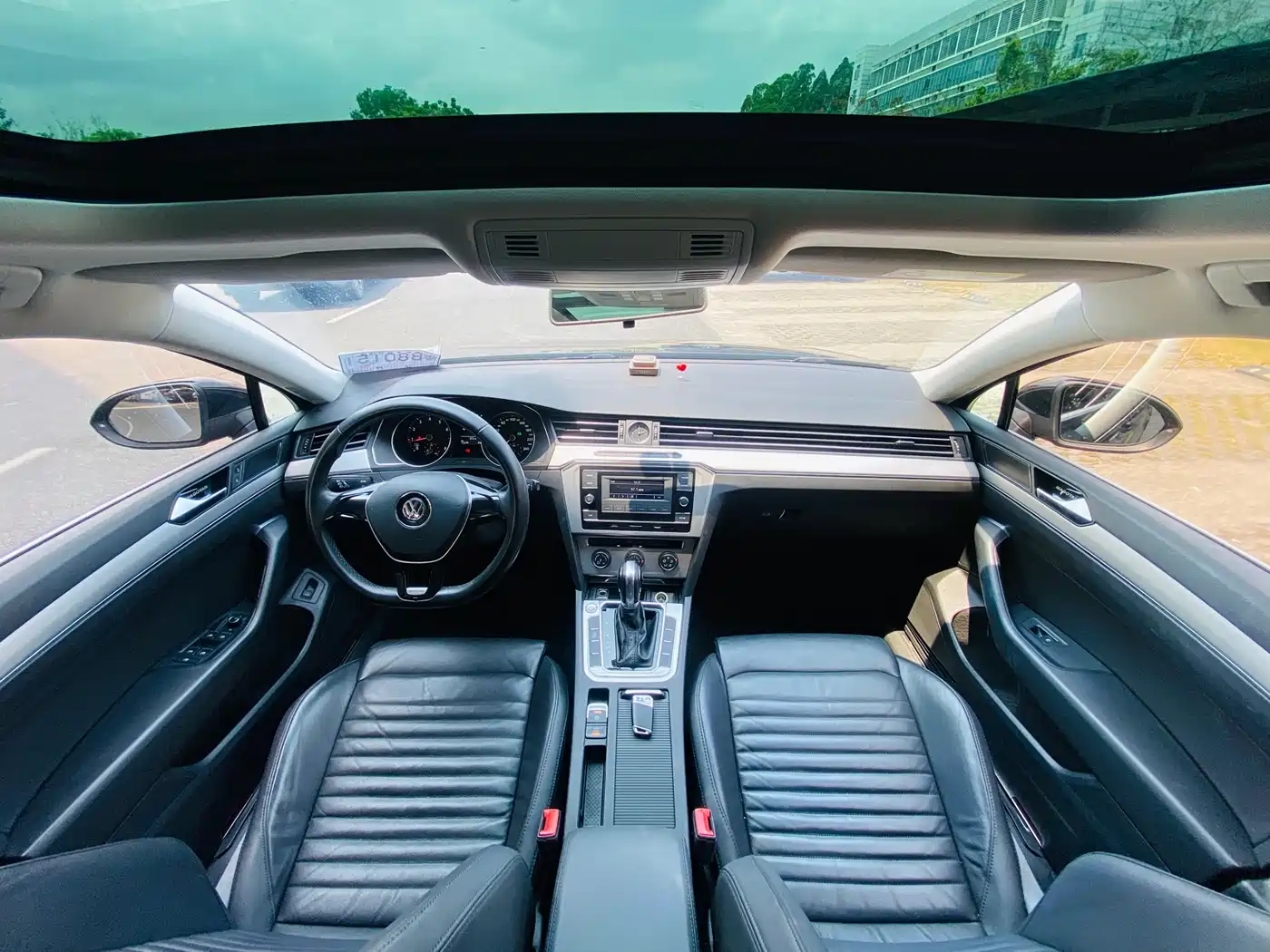Volkswagen Magotan 2018 280TSI DSG Premium фото 14