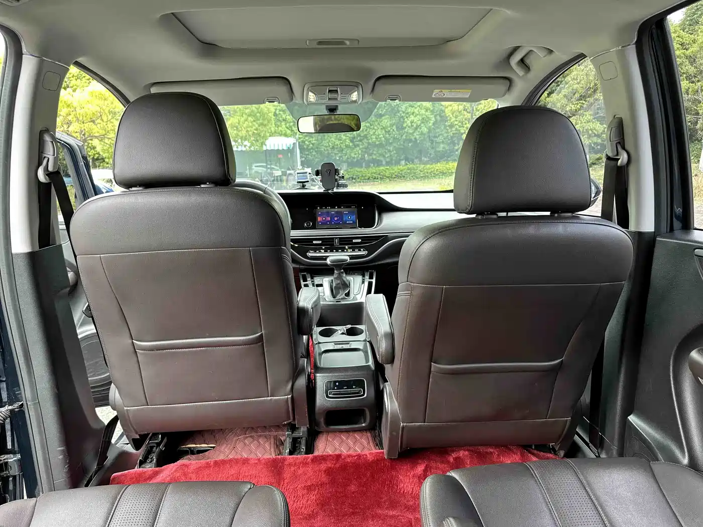 GAC Trumpchi Trumpchi M6 2019 270T DCT Luxury Edition (7-seater) (China VI) фото 17