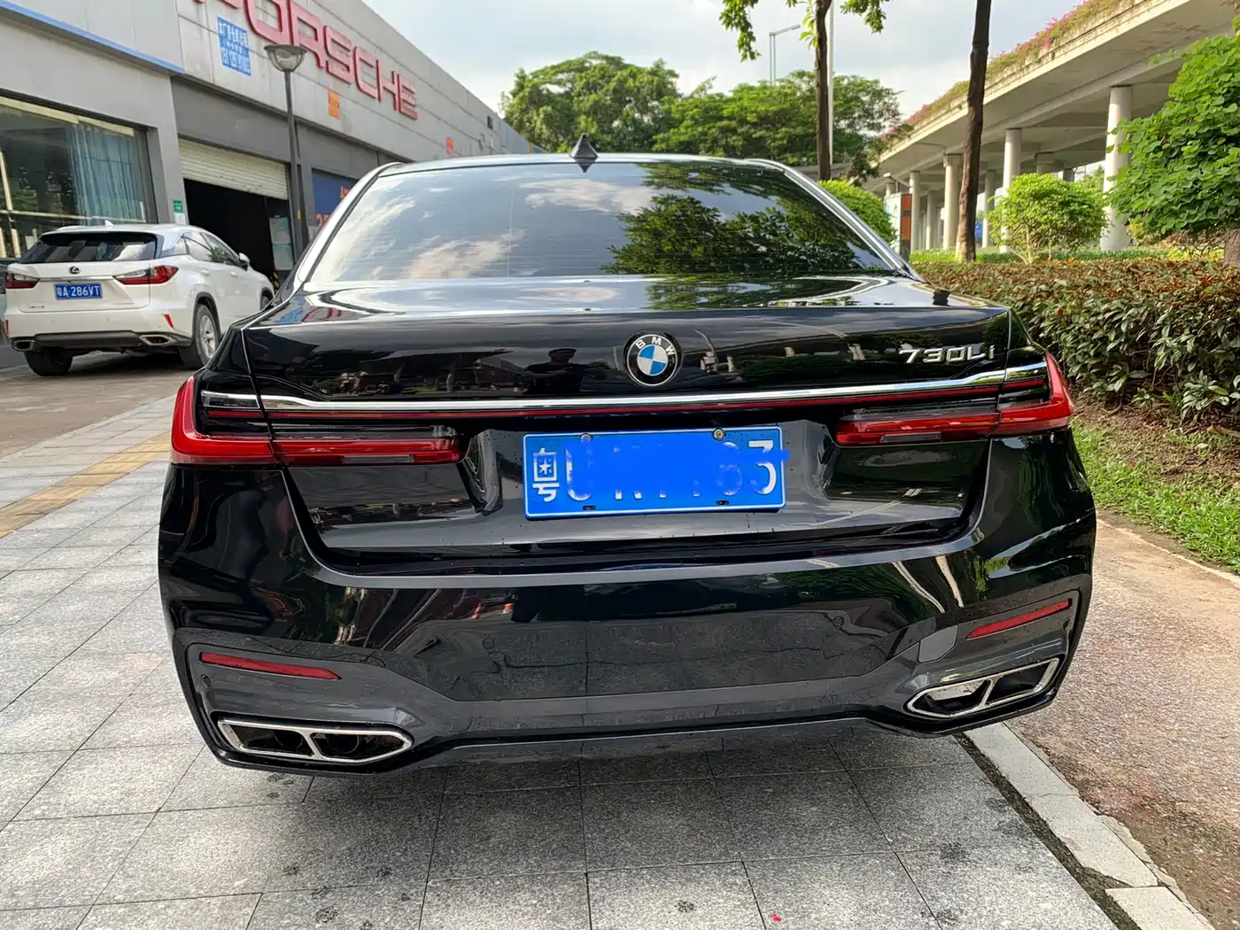 BMW 7 Series 2011 730Li Elegance фото 6