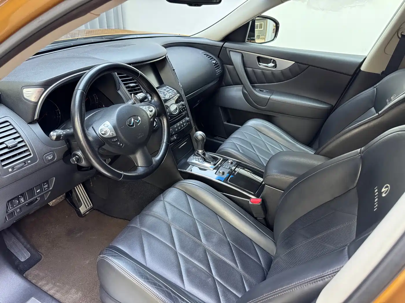 Infiniti FX 2011 2010 FX35 Premium